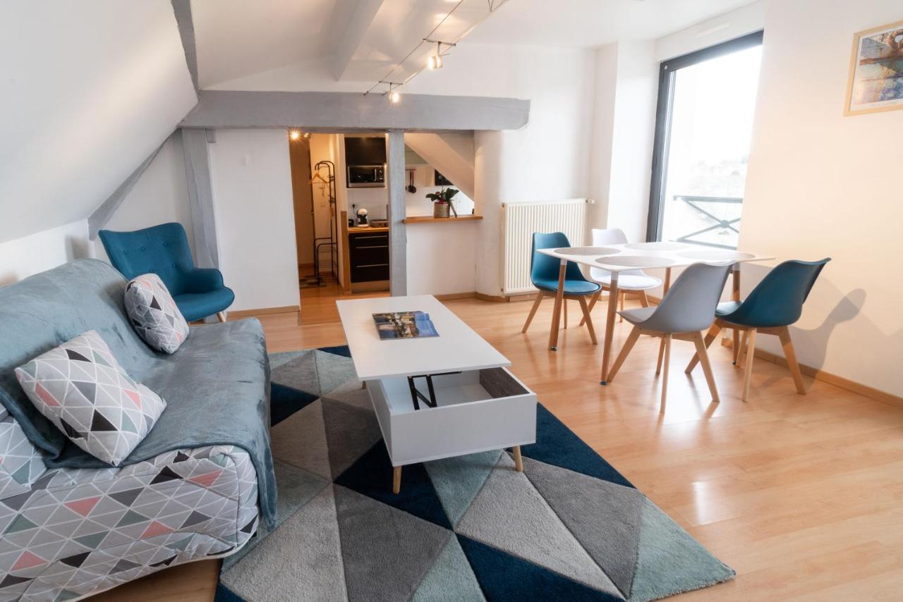 Appartement Rien Que Pour Vous Proche Centre Ville 拉瓦勒 外观 照片